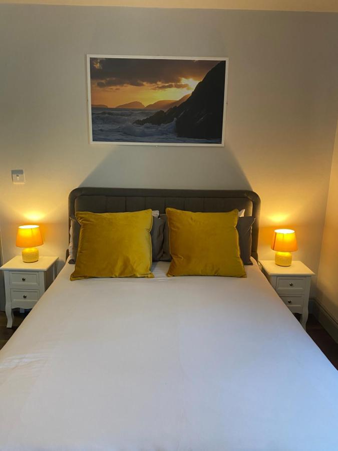 Pier House Room Дингъл Екстериор снимка